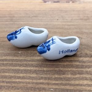 Miniature ceramic Dutch clogs Holland 1.2"
